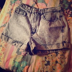 Cute American Apparel High waisted shorts